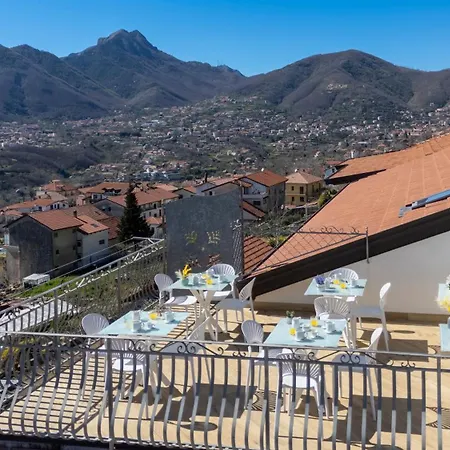 L'incanto Dei Monti Bed & Breakfast